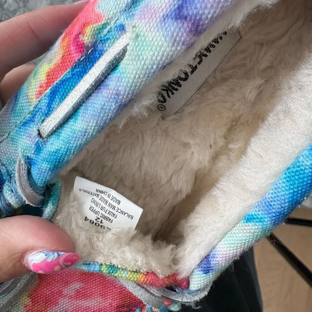 Minnetonka Moccasin Kids' Faux Fur Colorful Tie-Dye Size 12